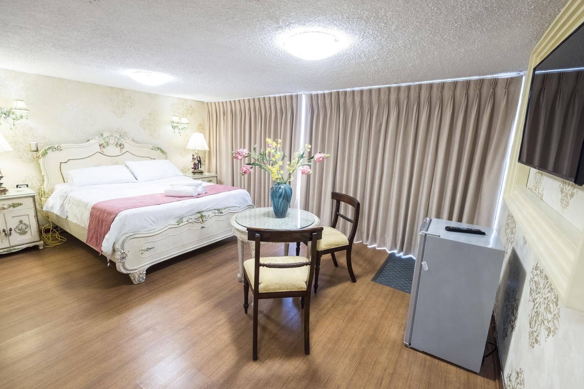 Inti Killa Hostel Lima Ngoại thất bức ảnh